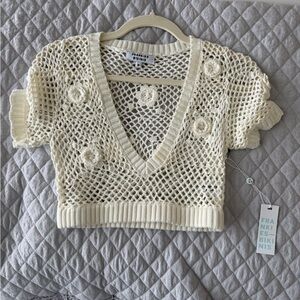 Frankie's Bikinis Cream Crochet V-Neck Crop Sweater